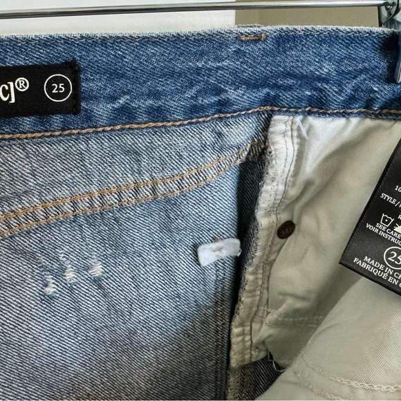 BLANKNYC Women’s Hollyweird Frayed Hem Denim‎ Shorts Distressed Blue Size 25 - Picture 8 of 12